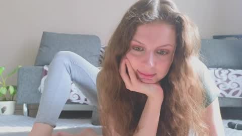 Hey Guys and Girls non-binary personalities  Im Sereta online show from April 1, 2026, 8:37 am