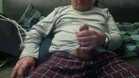 serge8413 online show from February 25, 2025, 5:41 am