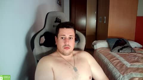 Pollos online show from October 7, 2025, 2:14 pm