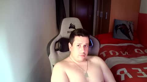 Snapshot of sergio95n chatting on March 1, 2026, 4:31 pm Pollos online show from March 1, 2026, 4:31 pm