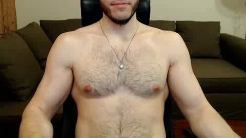 Snapshot of sergiotitan3271 chatting on June 5, 2026, 10:37 pm Serg Superior online show from June 5, 2026, 10:37 pm