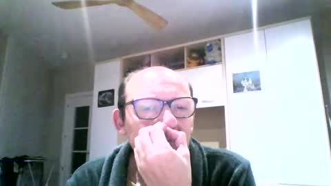 Snapshot of serrano49 chatting on January 22, 2025, 5:05 am serrano49 online show from January 22, 2025, 5:05 am