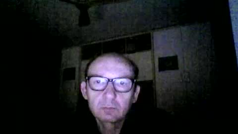 Snapshot of serrano49 chatting on December 17, 2025, 2:06 am serrano49 online show from December 17, 2025, 2:06 am