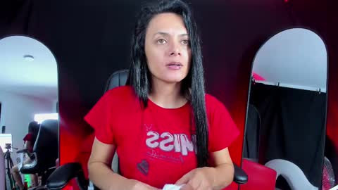 LUCERO online show from November 1, 2025, 3:08 am