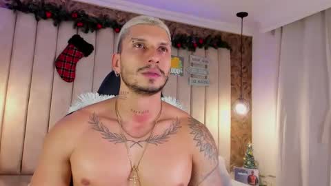 Snapshot of seth_vega_ chatting on December 22, 2024, 5:34 am HEY IM SETH online show from December 22, 2024, 5:34 am