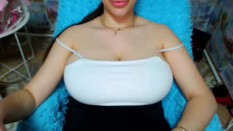 Snapshot of seu_cute chatting on December 5, 2025, 7:10 pm seu_cute online show from December 5, 2025, 7:10 pm