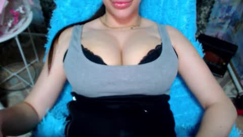 Snapshot of seu_cute chatting on December 15, 2025, 7:29 pm seu_cute online show from December 15, 2025, 7:29 pm