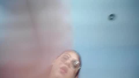 Snapshot of sex_y_lady69 chatting on May 27, 2026, 4:15 pm Nia Soto online show from May 27, 2026, 4:15 pm