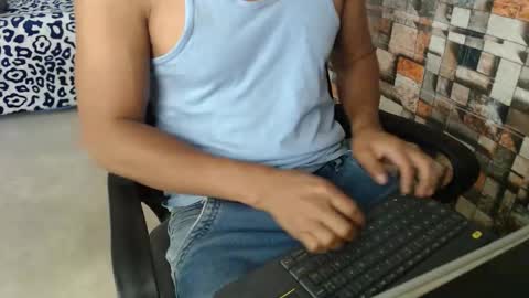 arnold online show from October 23, 2025, 9:35 pm