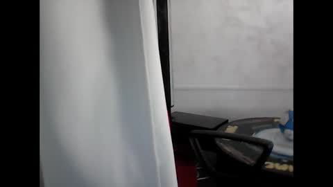 sexcoppia_24 online show from May 22, 2026, 8:10 am