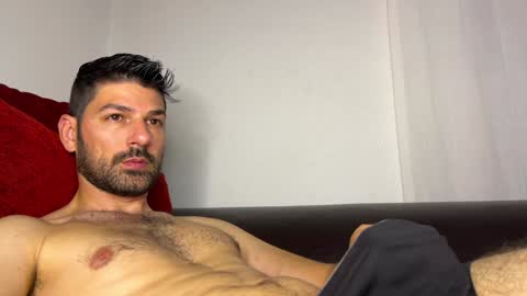 Lucenzo  online show from December 22, 2024, 4:06 am