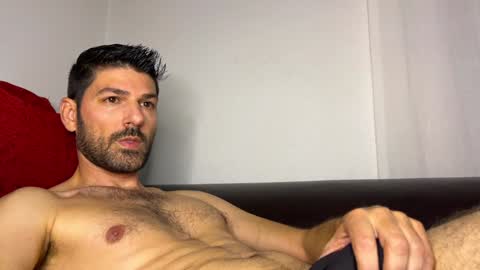 Lucenzo  online show from January 30, 2025, 6:35 am