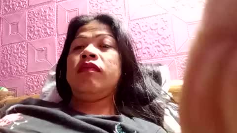 Snapshot of sexgoddesses4u chatting on December 19, 2024, 2:45 am Ems online show from December 19, 2024, 2:45 am