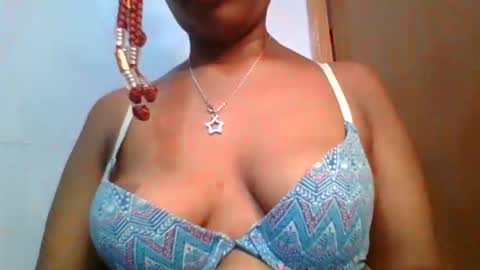 Snapshot of sexie_curvie chatting on February 15, 2025, 10:00 am Maggie online show from February 15, 2025, 10:00 am