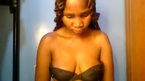 Snapshot of sexie_love chatting on October 5, 2025, 4:55 am Nancy online show from October 5, 2025, 4:55 am