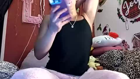 sexiwhiskey699 online show from December 23, 2025, 7:17 am