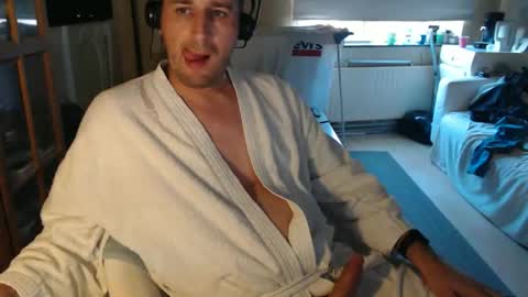 Sexlobo online show from March 8, 2025, 4:39 pm