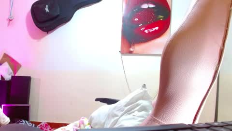 Snapshot of sexmilkdirty chatting on January 31, 2025, 3:09 am sexmilkdirty online show from January 31, 2025, 3:09 am