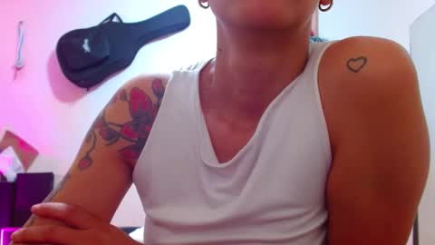 Snapshot of sexmilkdirty chatting on February 6, 2025, 2:11 am sexmilkdirty online show from February 6, 2025, 2:11 am