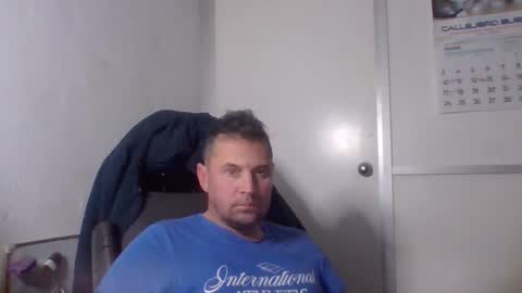 sexoatope79 online show from November 20, 2025, 7:46 pm