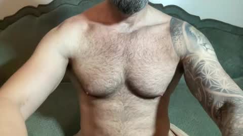 Snapshot of sexologistbull chatting on June 30, 2026, 5:25 pm SexologistBull online show from June 30, 2026, 5:25 pm