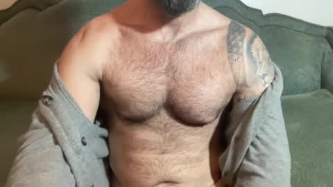 Snapshot of sexologistbull chatting on July 2, 2026, 7:42 pm SexologistBull online show from July 2, 2026, 7:42 pm