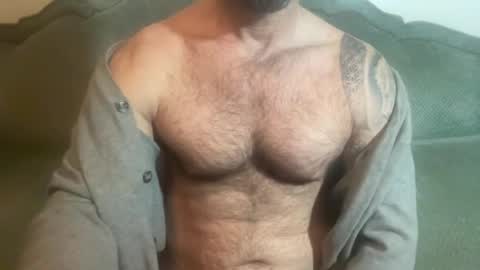 Snapshot of sexologistbull chatting on July 16, 2026, 4:24 pm SexologistBull online show from July 16, 2026, 4:24 pm