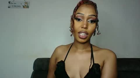Snapshot of sexttiana_ebony chatting on March 25, 2026, 1:17 pm sexttiana_ebony online show from March 25, 2026, 1:17 pm
