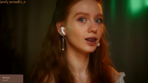 Snapshot of sexualiz_e chatting on September 14, 2025, 9:03 pm Liz online show from September 14, 2025, 9:03 pm