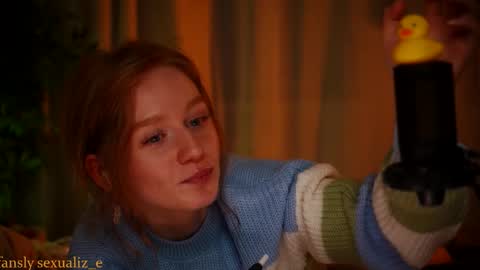 Snapshot of sexualiz_e chatting on October 15, 2025, 8:31 pm Liz online show from October 15, 2025, 8:31 pm