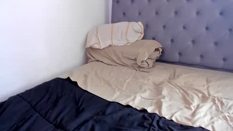 Jax and Lu online show from December 23, 2024, 9:29 pm