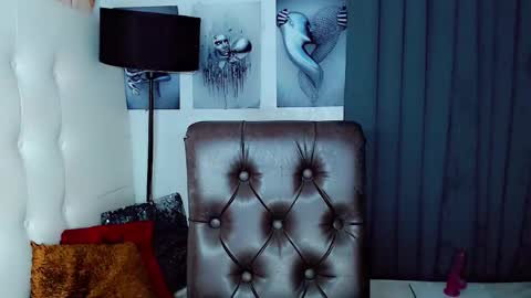 sexxxy_caroline online show from January 18, 2025, 11:32 am