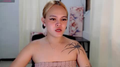 sexxxy_caroline online show from May 3, 2026, 9:04 am