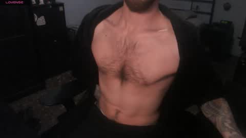 SiuL online show from December 16, 2025, 2:33 pm