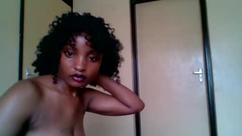 sexxy_daisyy online show from March 24, 2026, 6:07 am
