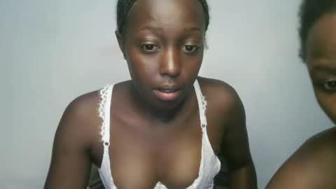 sexxy_kyla online show from October 13, 2025, 7:58 pm