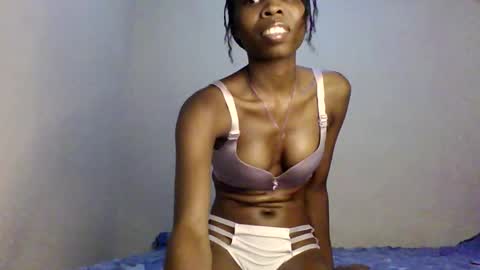 sexxy_natasha19 online show from May 7, 2026, 11:37 am