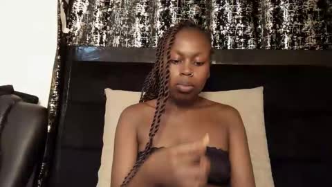 Snapshot of sexxyivy chatting on February 22, 2026, 9:02 pm ivy online show from February 22, 2026, 9:02 pm