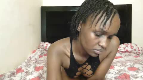 Snapshot of sexxymaya25 chatting on December 1, 2025, 8:52 am maya online show from December 1, 2025, 8:52 am