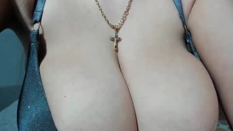 Snapshot of sexxymeriemm chatting on February 25, 2025, 5:58 pm sexxymeriemm online show from February 25, 2025, 5:58 pm