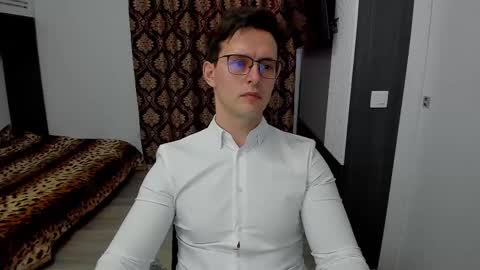 Sexxymuscles4U online show from March 10, 2025, 2:26 pm
