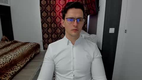 Sexxymuscles4U online show from March 12, 2025, 8:08 am