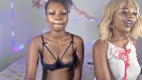 sexxypixie online show from April 10, 2026, 8:30 am