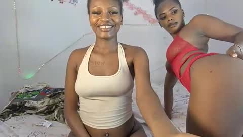 sexxypixie online show from April 10, 2026, 9:41 pm