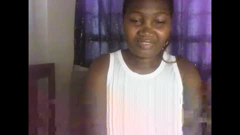 sexxypritty online show from November 27, 2025, 3:03 pm