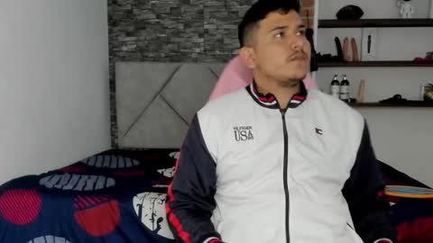 Sexxy-Couple online show from March 1, 2026, 5:09 am