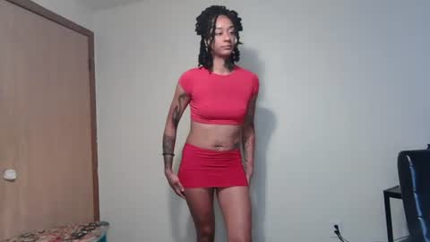 sexy6foot online show from June 24, 2026, 1:59 am