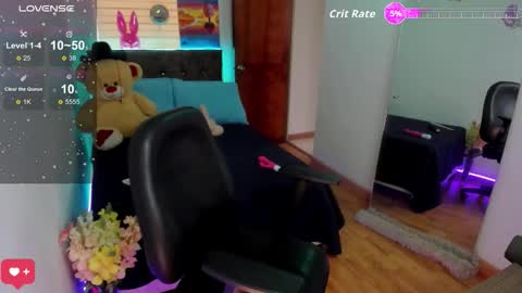 LUXURY online show from March 16, 2026, 2:43 pm