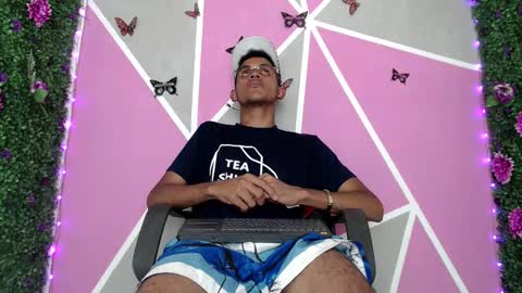 A L E X online show from November 11, 2025, 12:16 pm