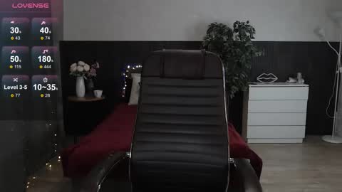 Alexia online show from September 17, 2025, 11:34 am